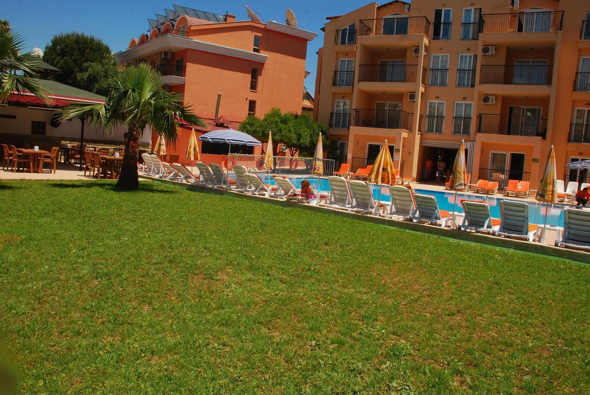Club Dena Marmaris Exterior foto